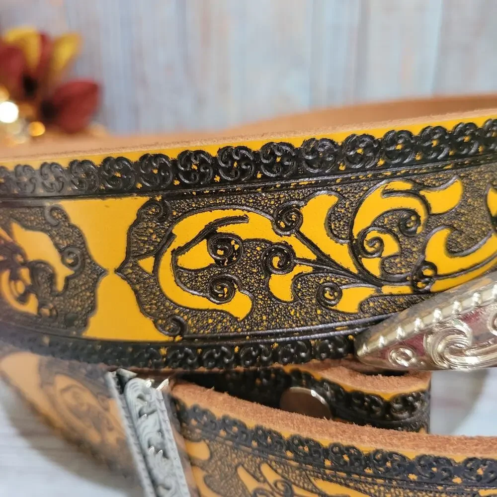 Western Genuine Leather Belt longhorn Buckle Large with Silver accents Tan Blac